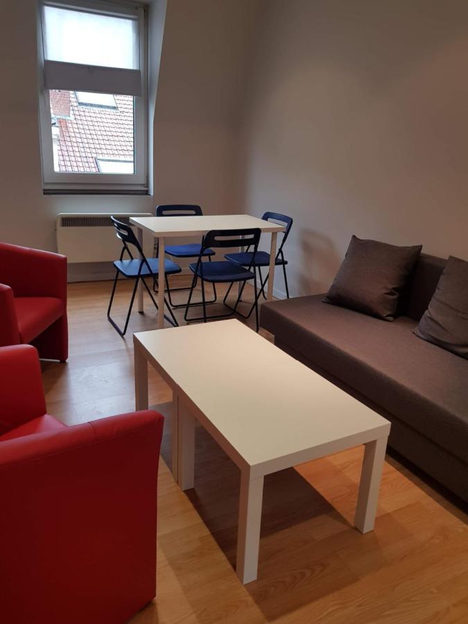 Central Yellow Apartment Bruxelles Esterno foto
