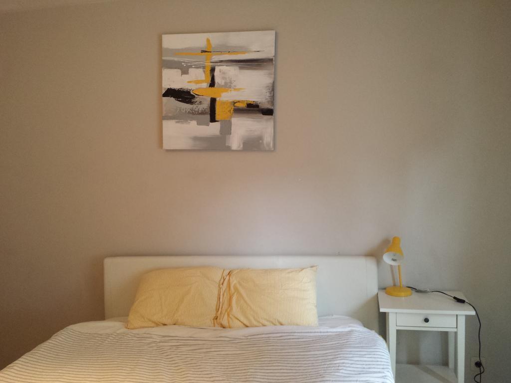 Central Yellow Apartment Bruxelles Esterno foto