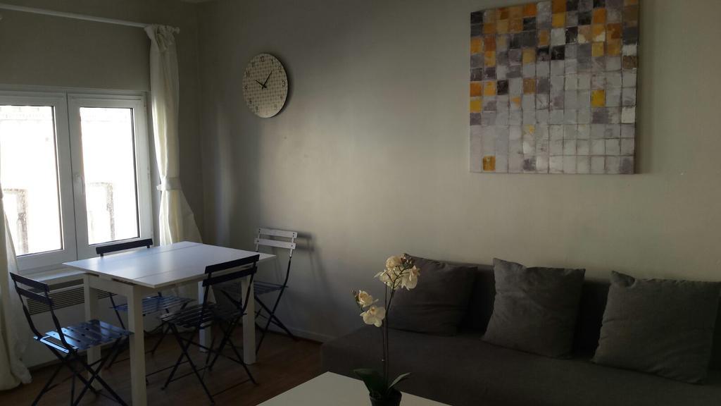 Central Yellow Apartment Bruxelles Esterno foto