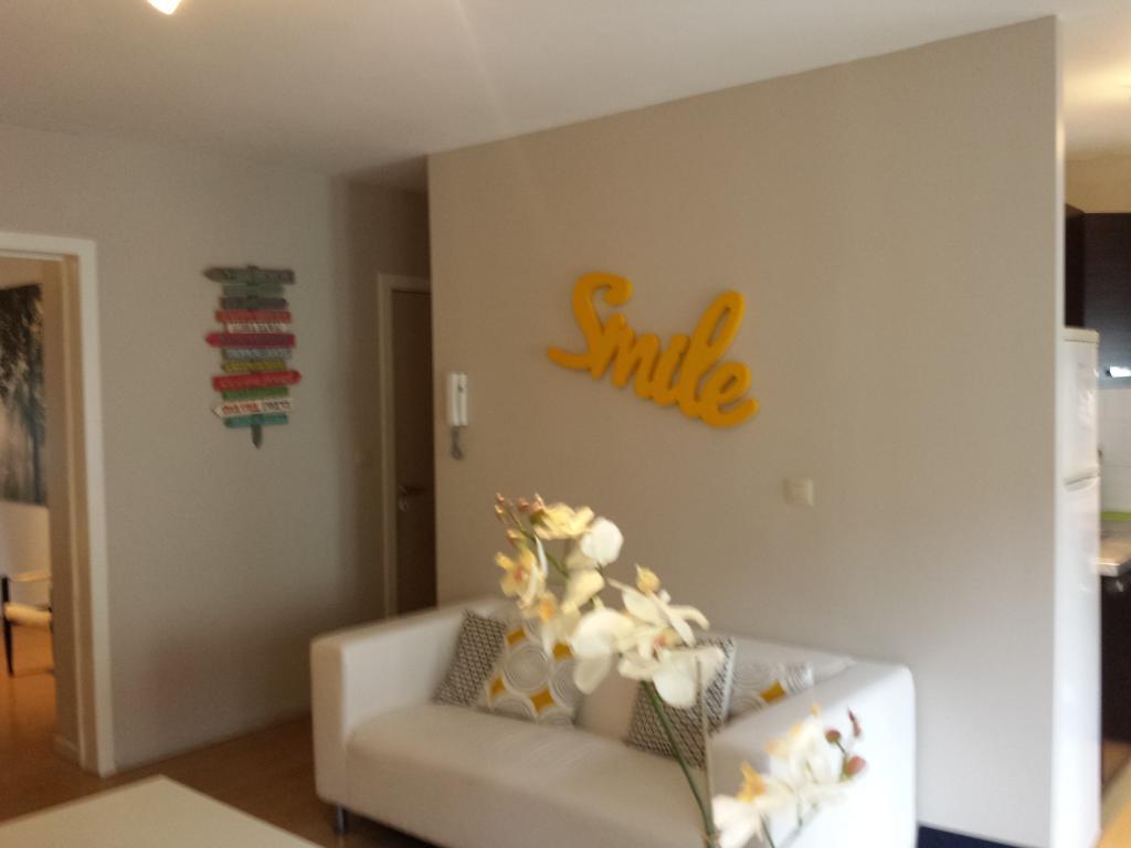 Central Yellow Apartment Bruxelles Esterno foto