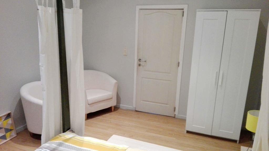 Central Yellow Apartment Bruxelles Esterno foto
